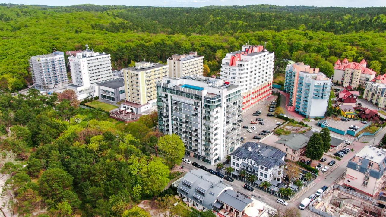 Mojemiedzyzdroje Lu 8B - Luksusowy Apartament 100 Metrow Od Morza Ngoại thất bức ảnh
